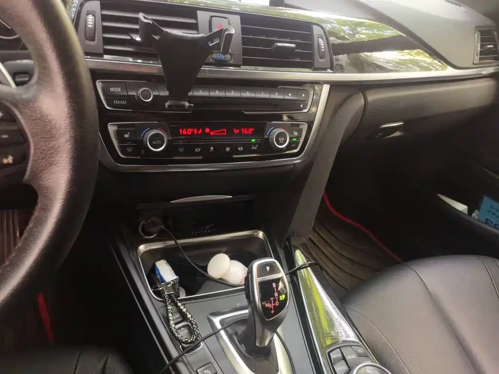 BMW 4 Series — миниатюра 9