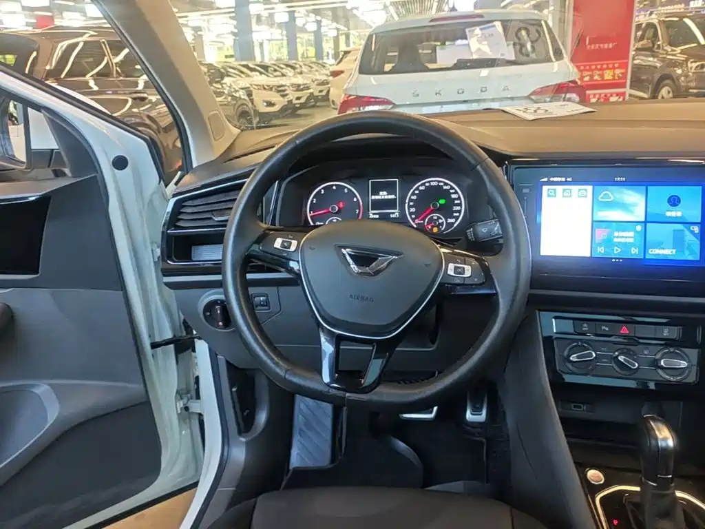 Jetta VS7 — миниатюра 11