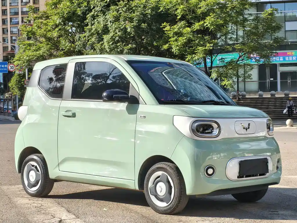 Wuling MINIEV — миниатюра 3