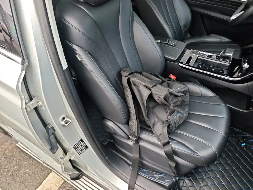 Roewe RX5 MAX — миниатюра 25