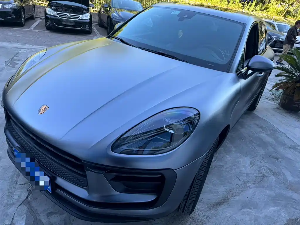 Porsche Macan 2021