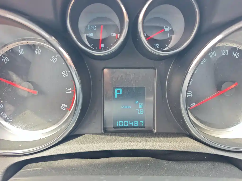 Buick Encore 2015 1.4T AT Elite