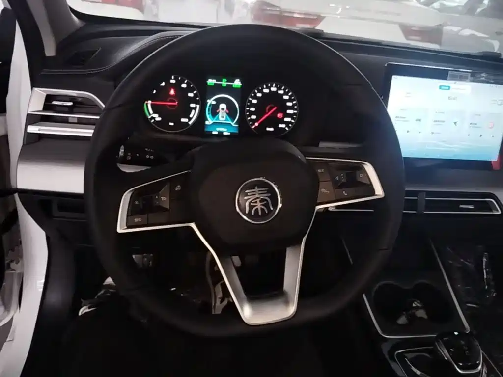 BYD Qin NEV — миниатюра 11