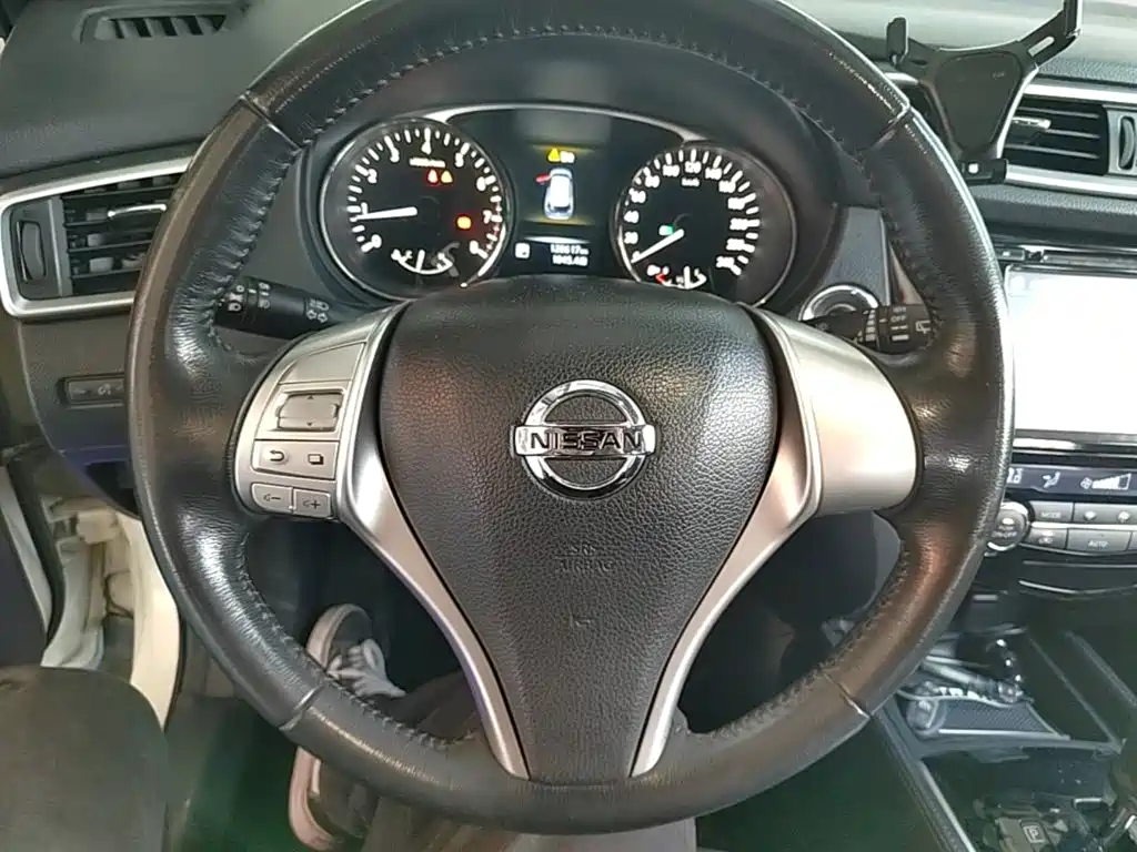 Nissan X-Trail — миниатюра 11