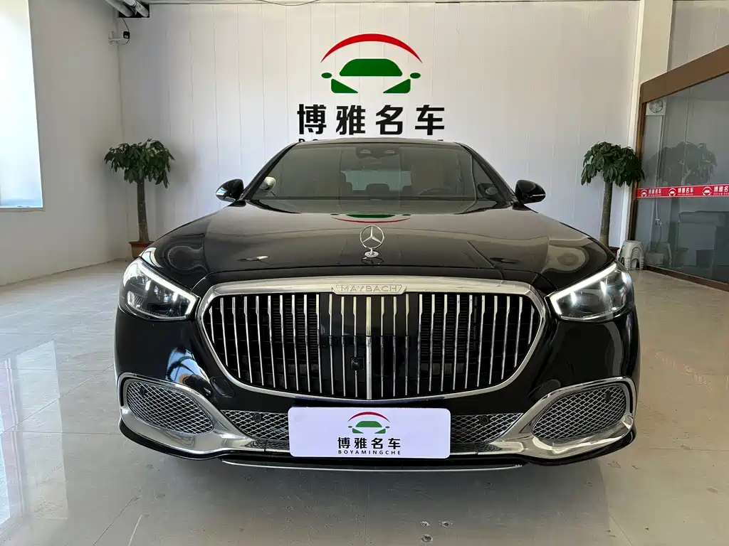 Mercedes-Benz S-Class 2025