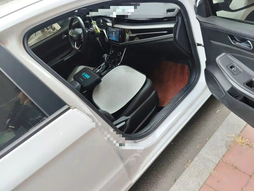 Chery Arrizo 5 — миниатюра 19