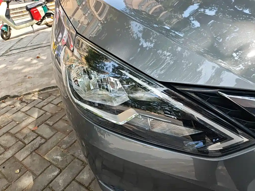 Nissan Sylphy — миниатюра 7