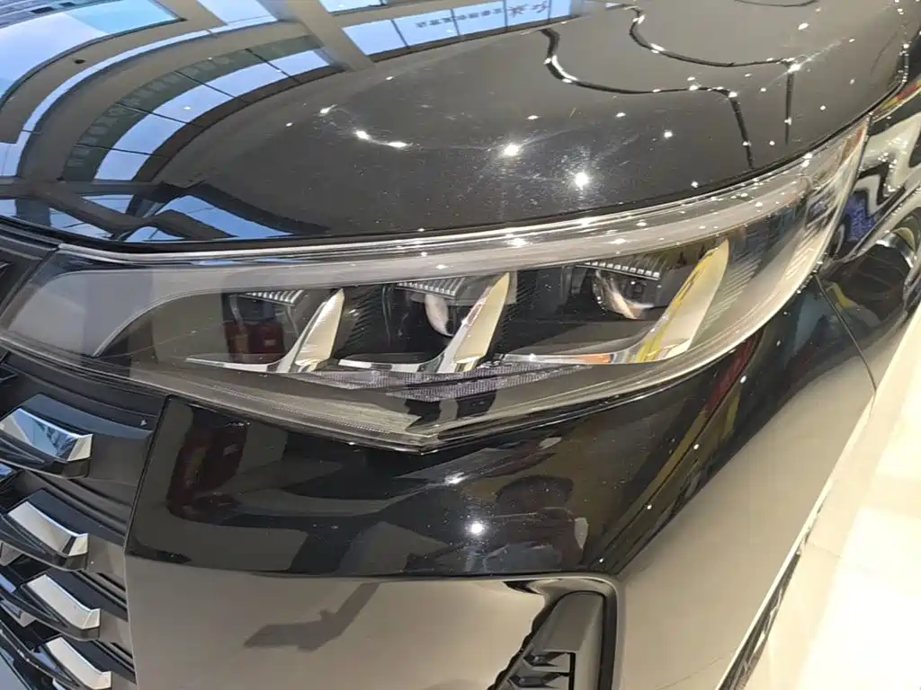 GAC Motor Trumpchi M6 — миниатюра 24