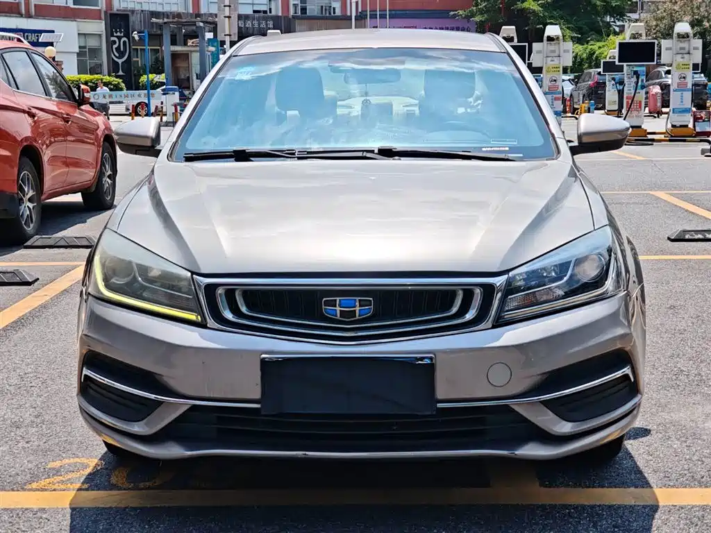 Geely Emgrand 2017 1.5L MT Luxury