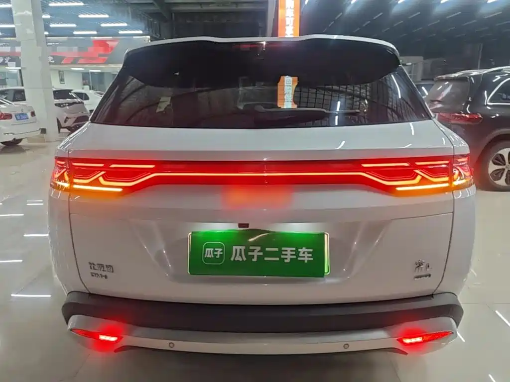 BYD L DM-i — миниатюра 6