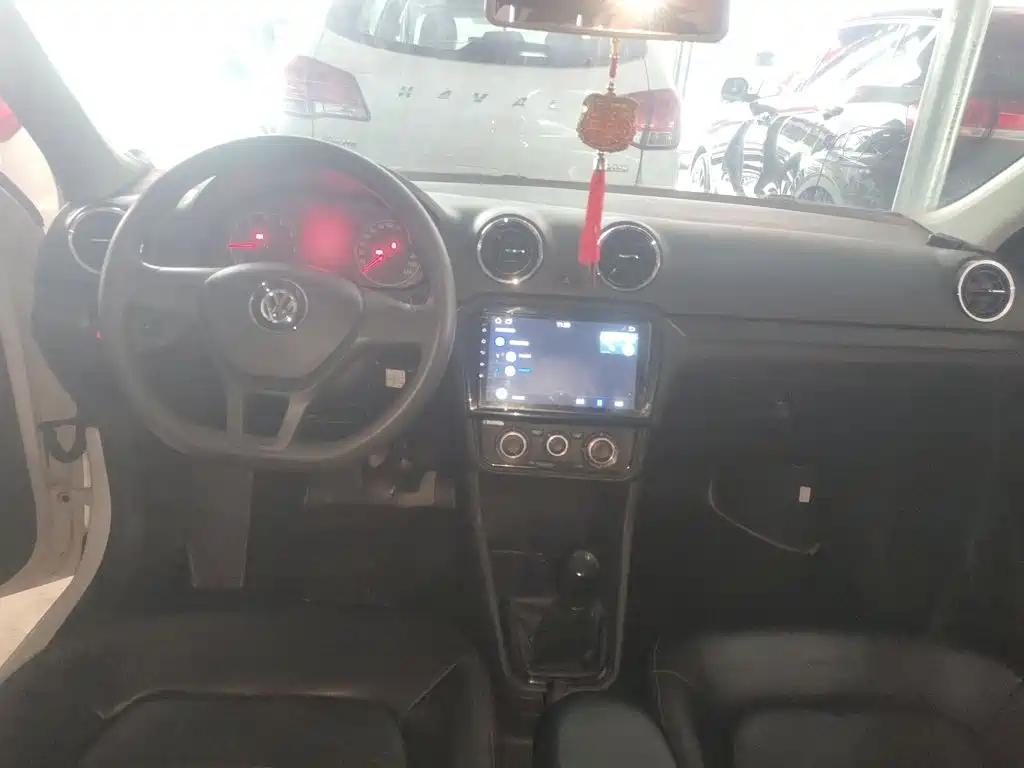 Volkswagen Jetta — миниатюра 10