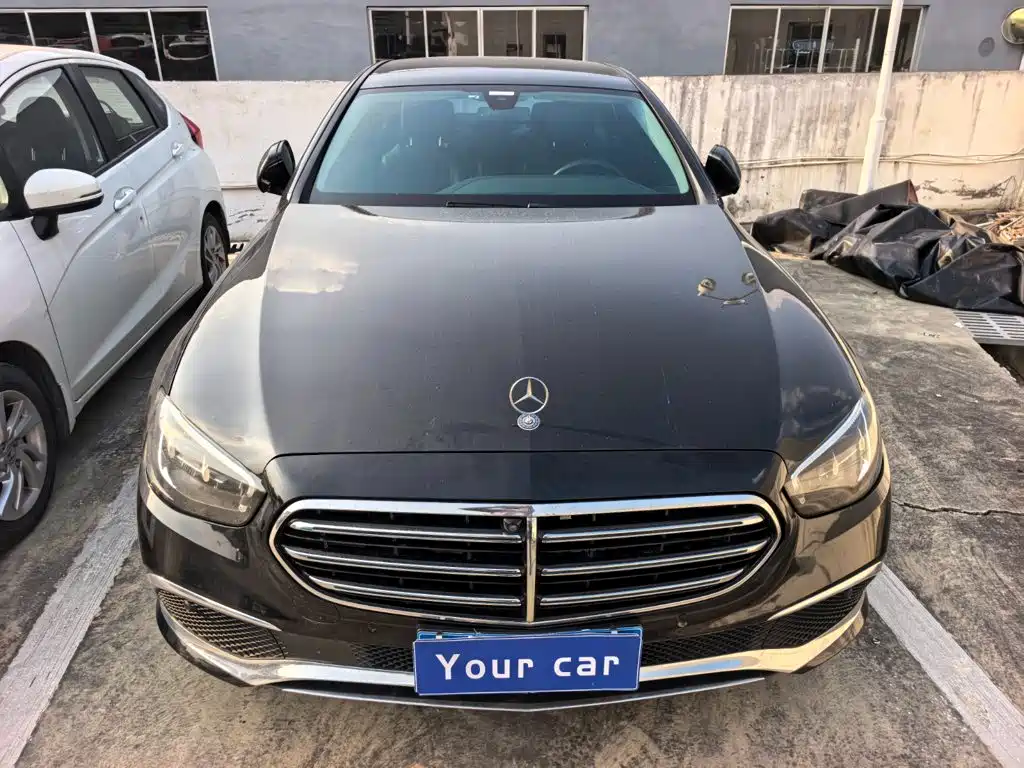 Mercedes-Benz E-Class — миниатюра 2