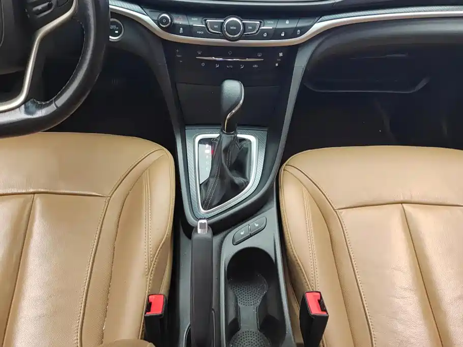 Buick Excelle — миниатюра 16