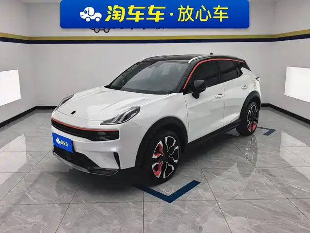 2020 Lynk & Co 06