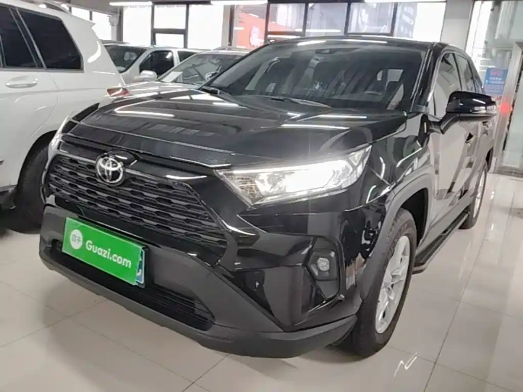 Toyota RAV4 2024 2.0L CVT