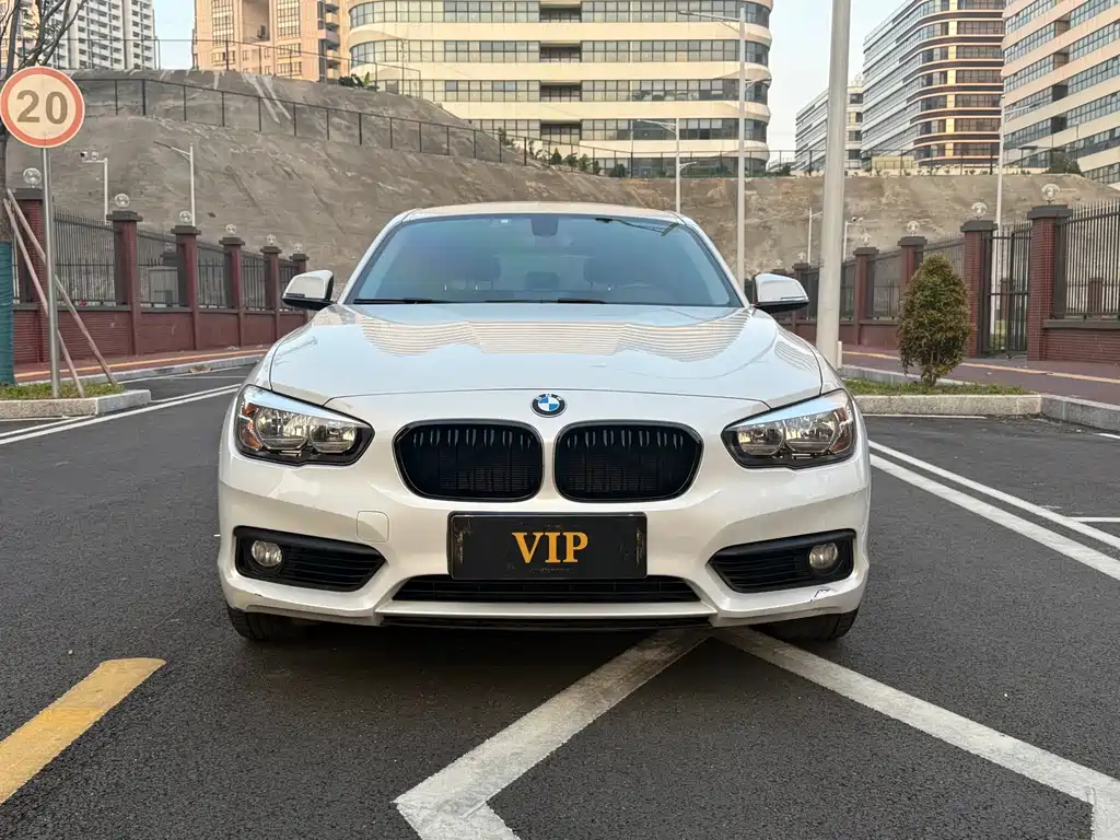 BMW 1 Series (Import) — миниатюра 2