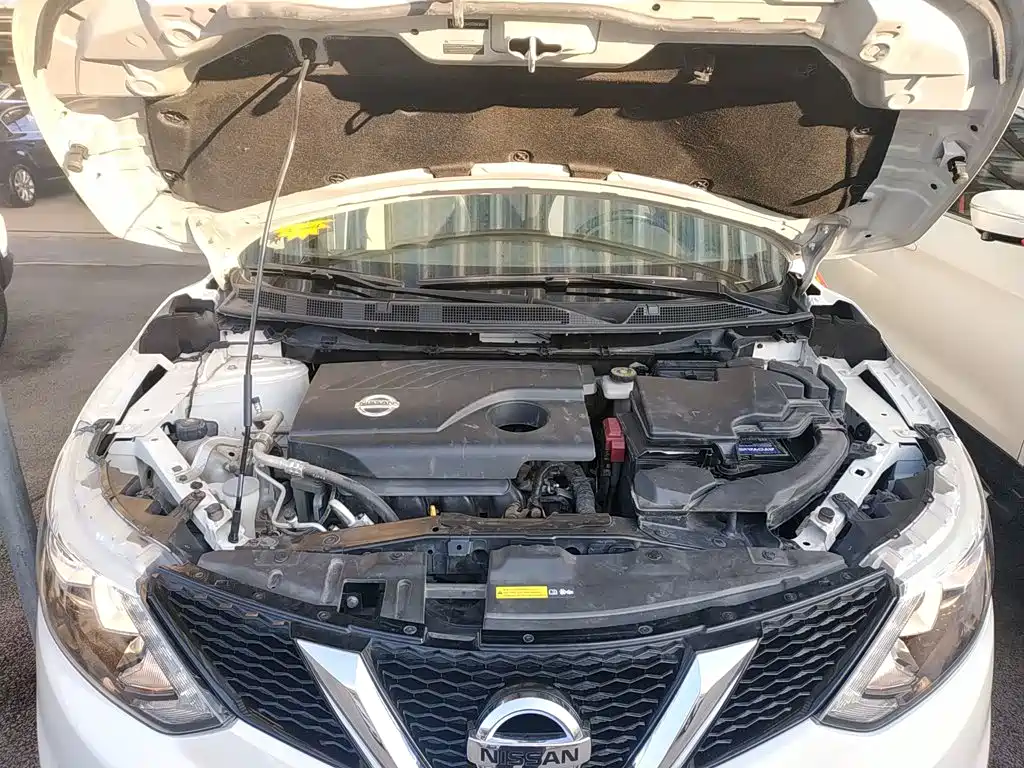 Nissan Qashqai — миниатюра 20