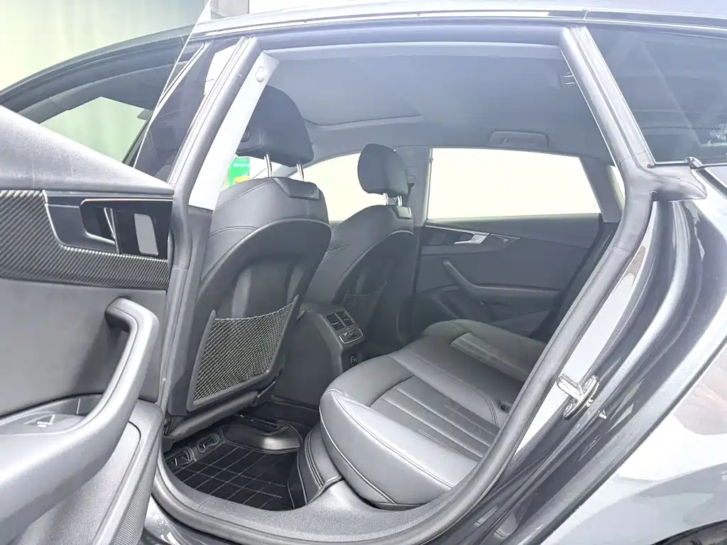 Audi A5 2022 Sportback 40 TFSI Fashion