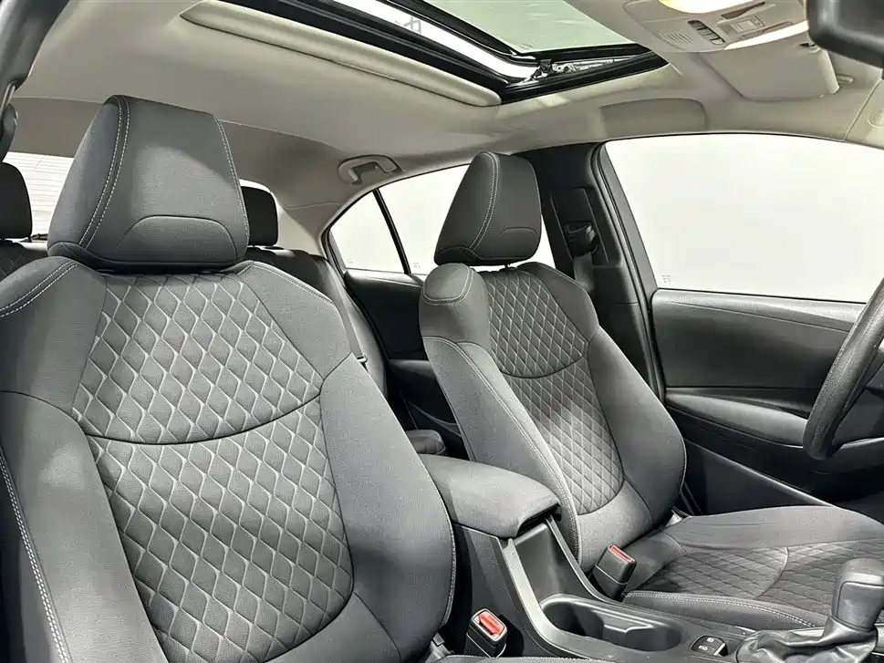 Toyota Allion — миниатюра 8