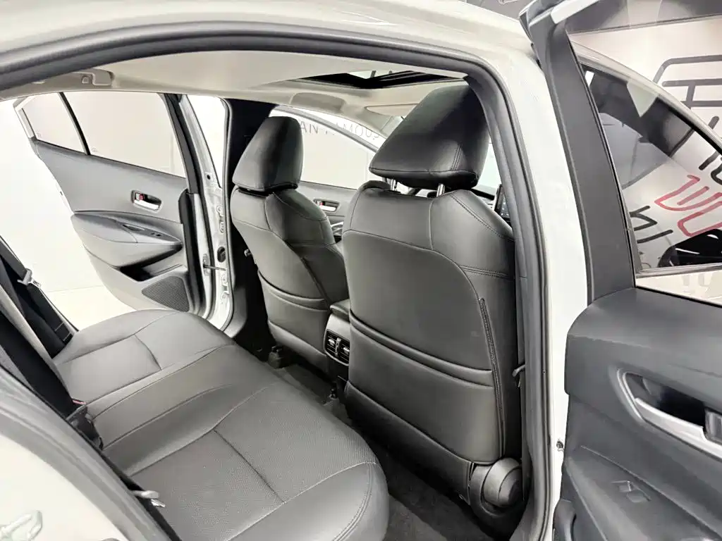 Toyota Corolla — миниатюра 15