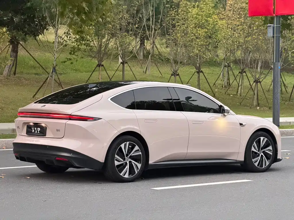 NIO ET5 — миниатюра 4