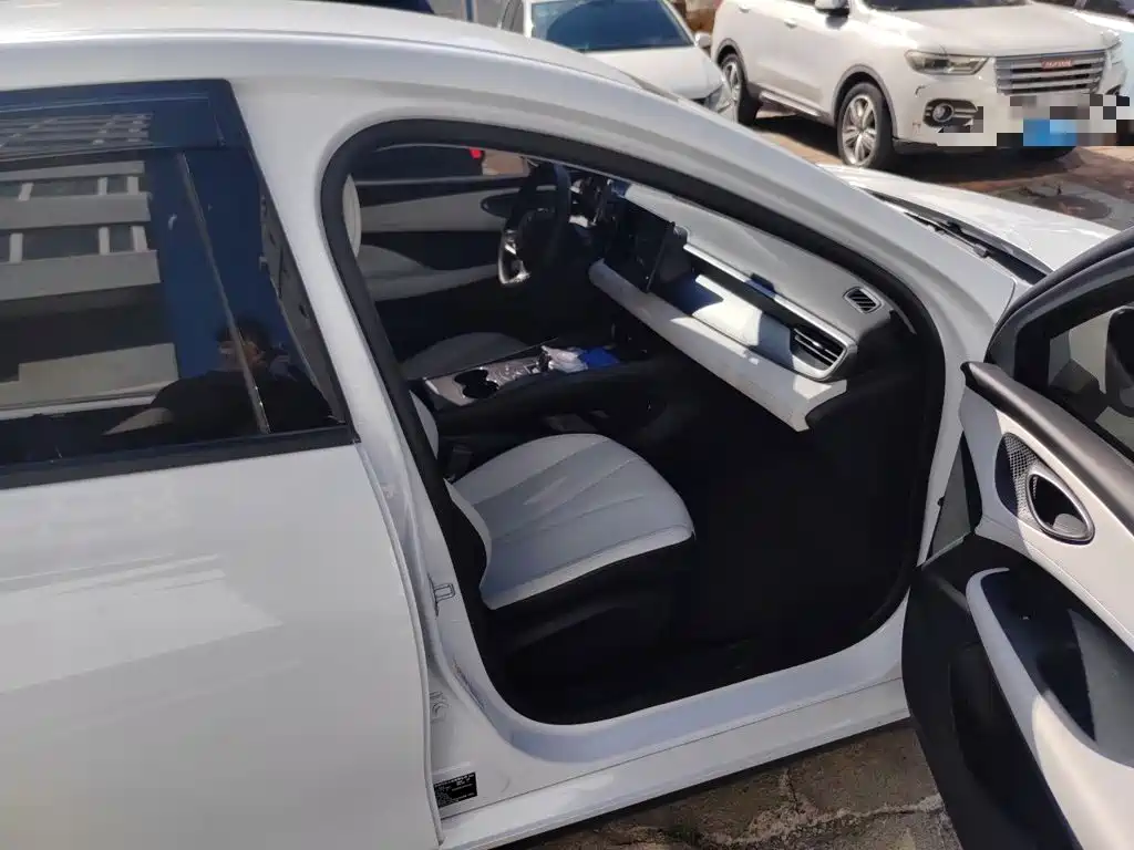 BYD Seal 05 DM-i — миниатюра 19
