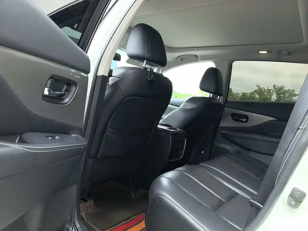 Nissan Murano — миниатюра 8