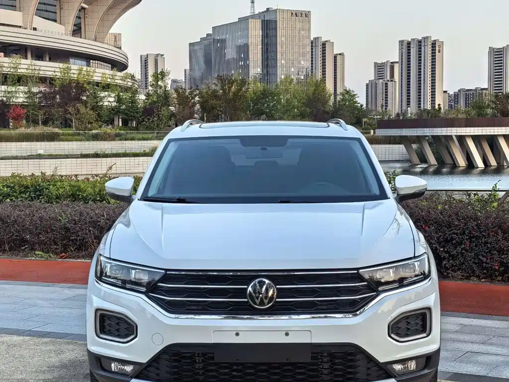 Volkswagen T-Roc — миниатюра 13