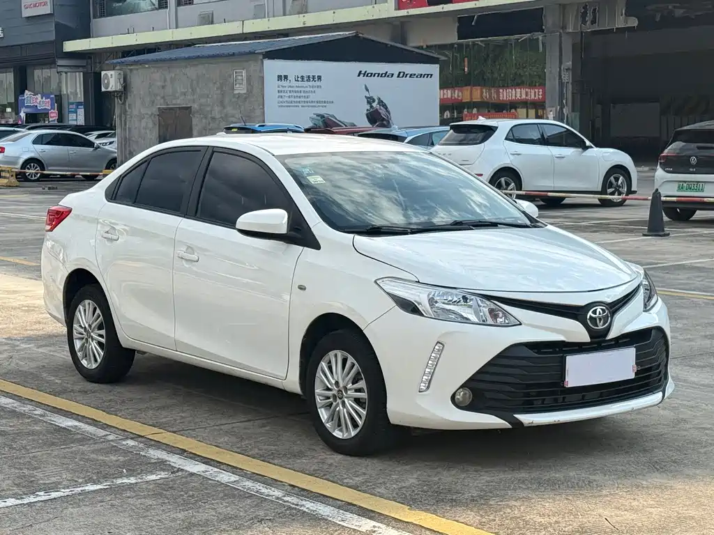 Toyota Vios — миниатюра 3