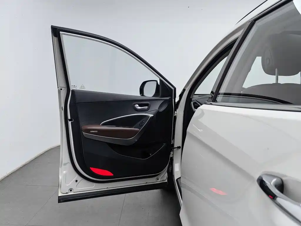 Hyundai Grand Max — миниатюра 8