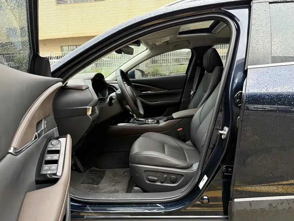 Mazda CX-30 — миниатюра 14