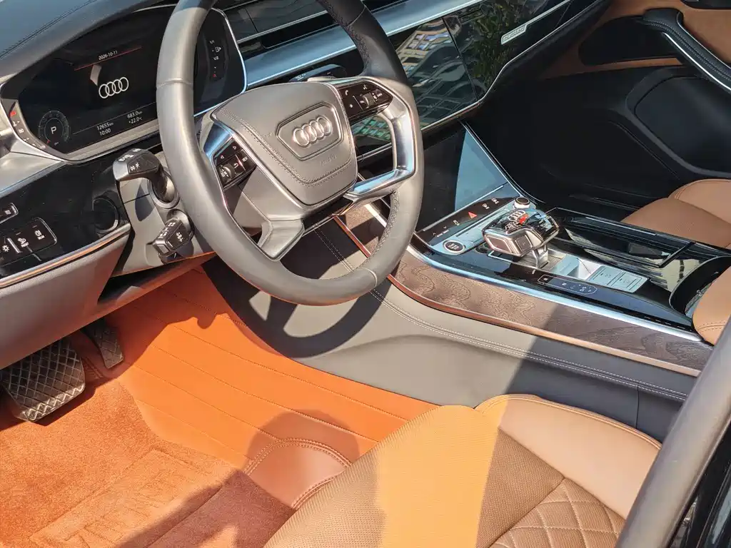 Audi A8 — миниатюра 6