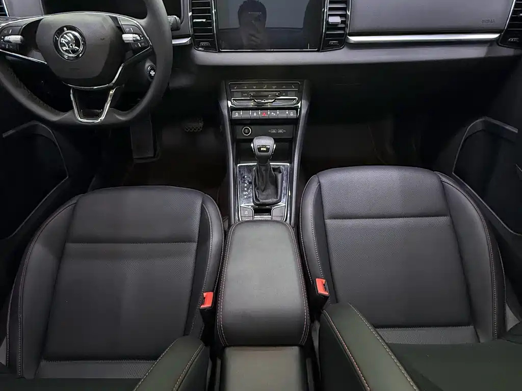 Skoda Karoq 2022 TSI280 Premium
