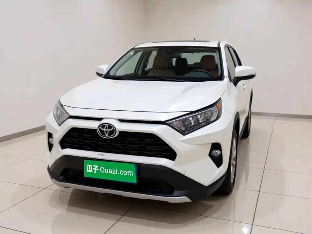 Toyota RAV4 — миниатюра 2