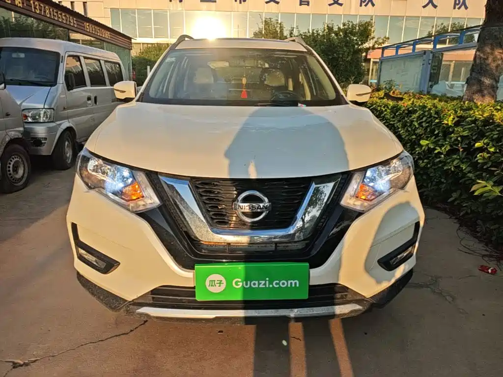 Nissan X-Trail — миниатюра 3