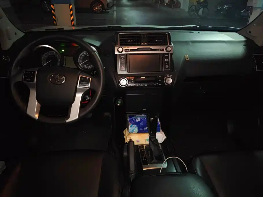 Toyota Prado — миниатюра 12