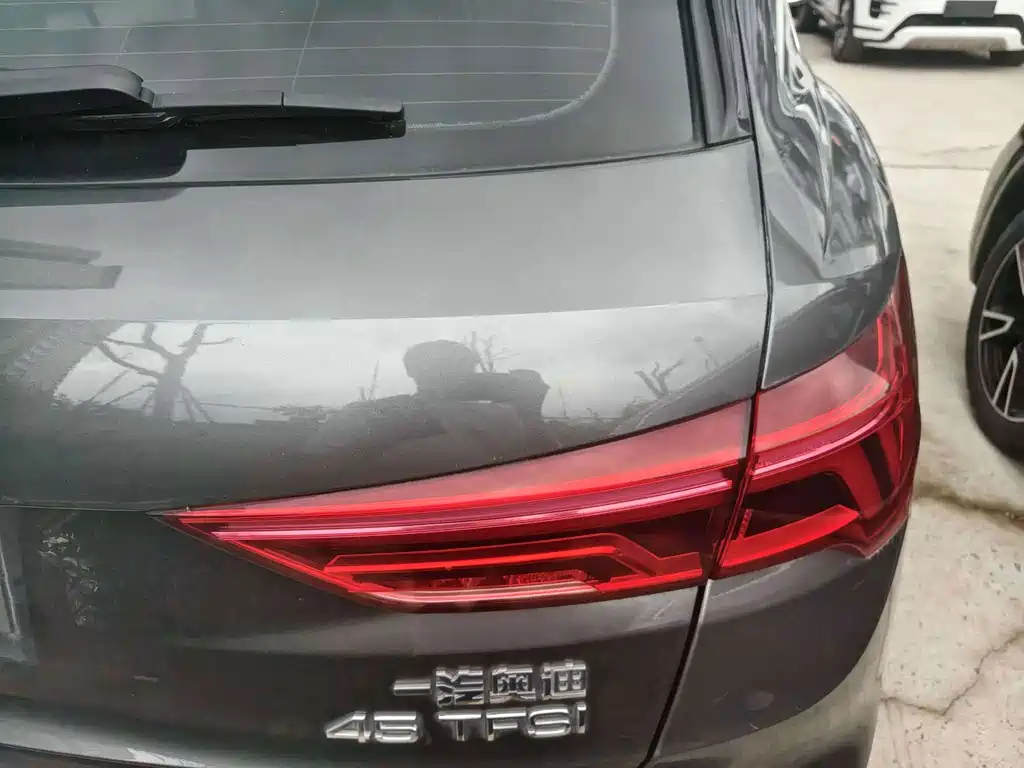 Audi Q3 — миниатюра 8