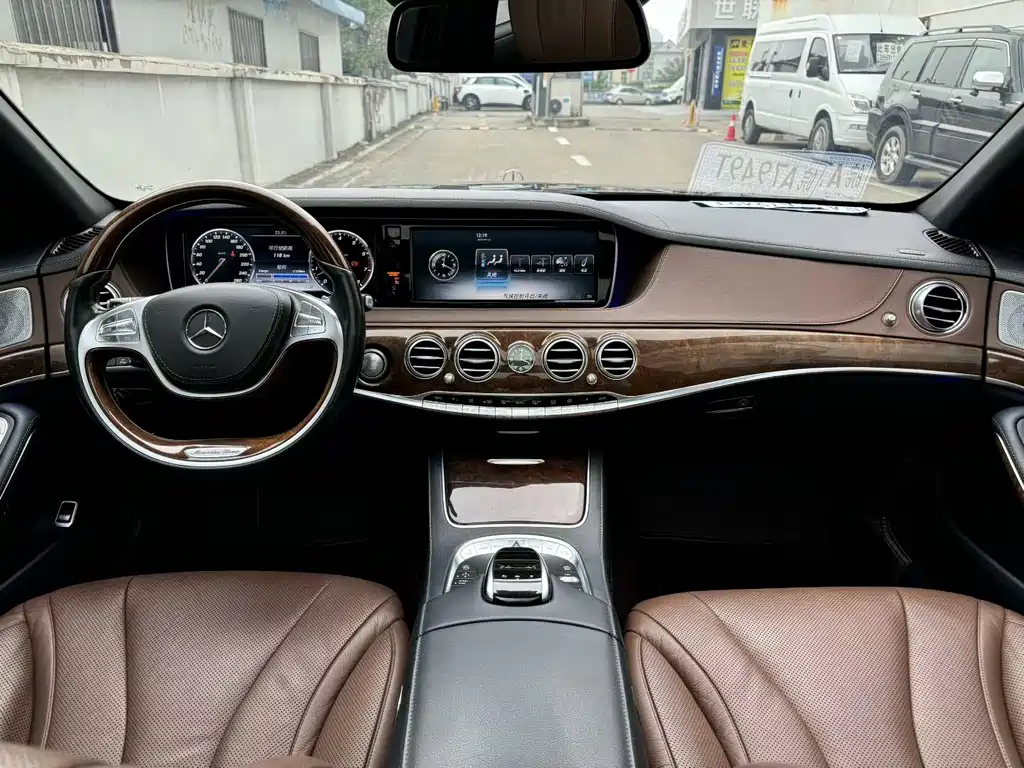 Mercedes-Benz S-Class — миниатюра 6