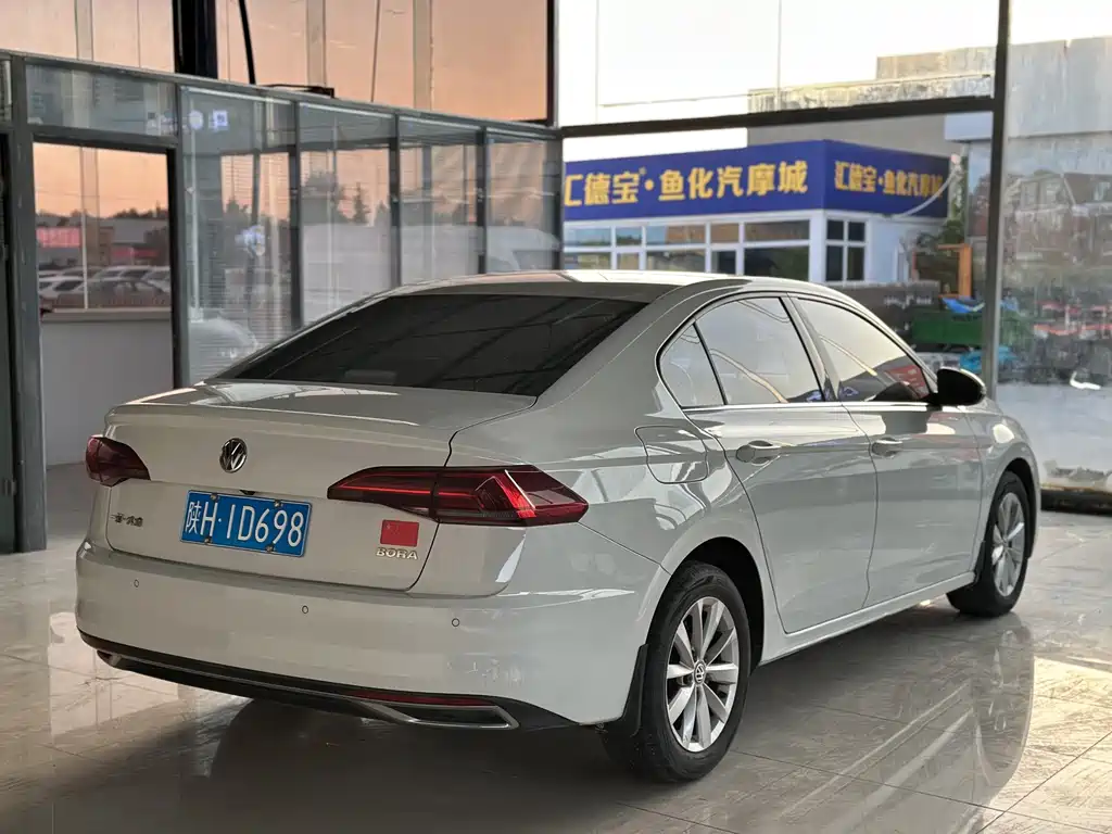 Volkswagen Bora — миниатюра 7