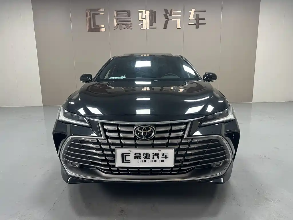 Toyota Avalon — миниатюра 2