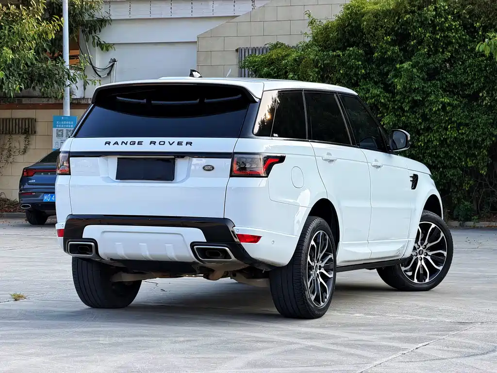 Land Rover Sport — миниатюра 12
