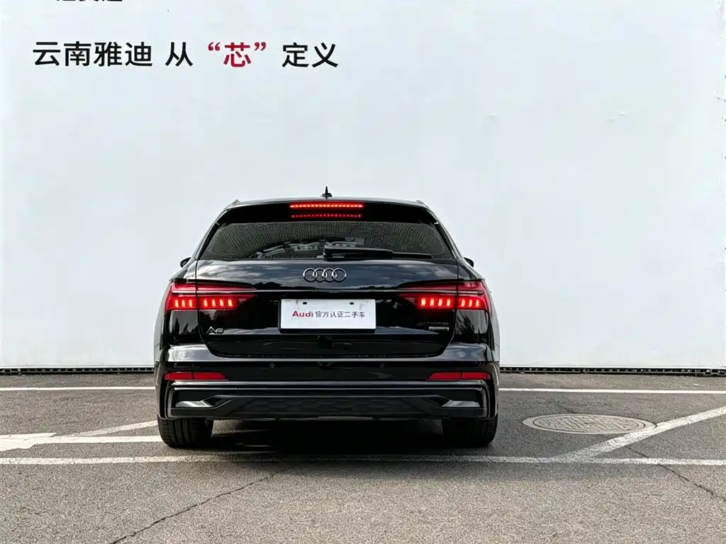 Audi A6 2024 Avant 45 TFSI