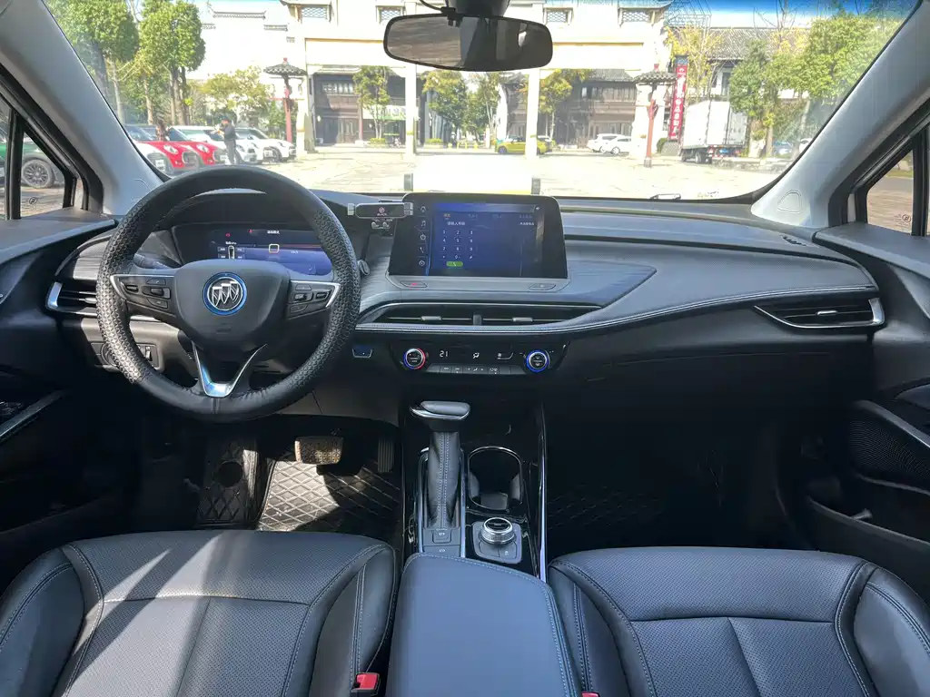 BUICK SLIGHTLY BLUE 6