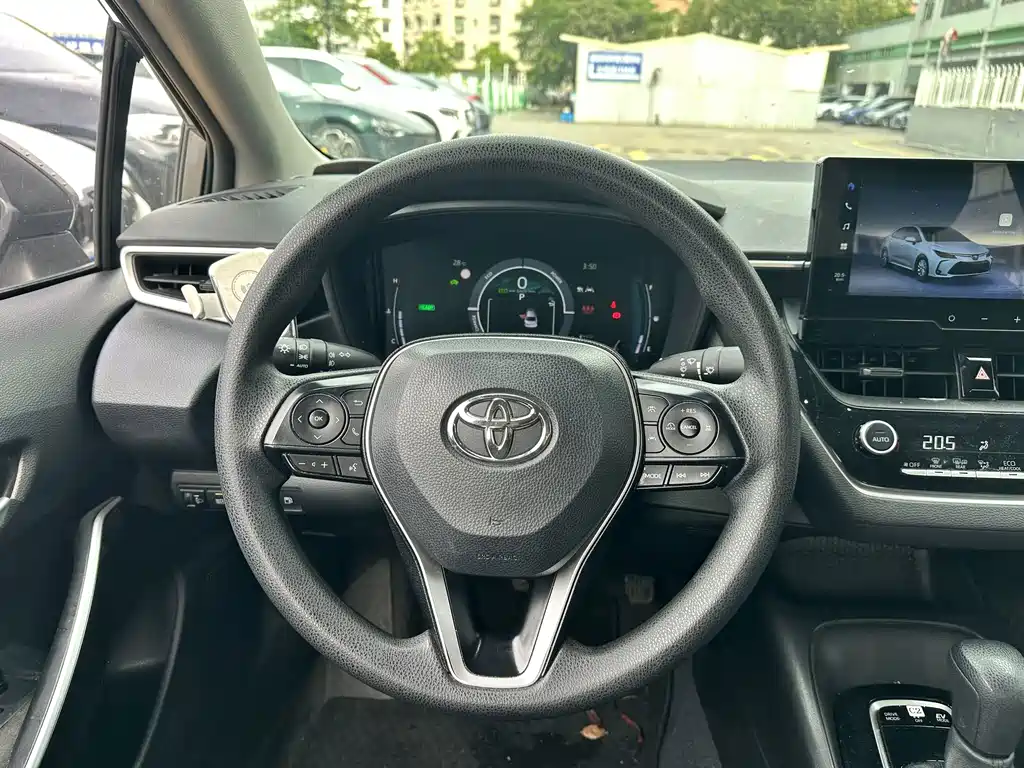 Toyota Corolla — миниатюра 9