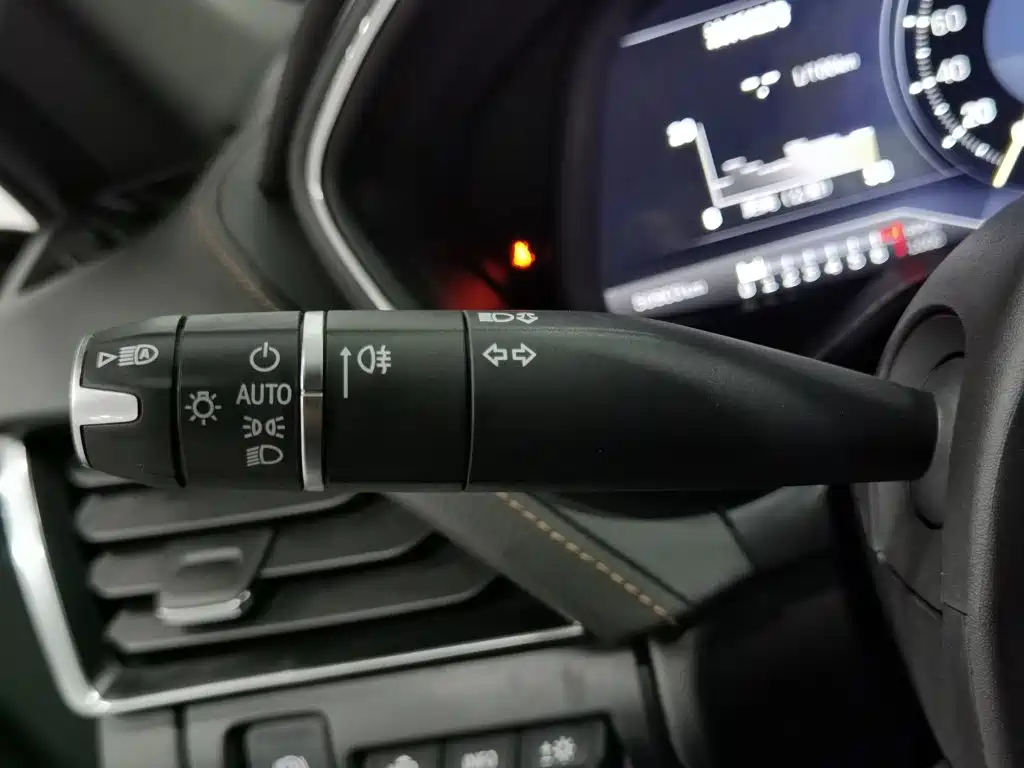 Cadillac CT5 — миниатюра 21