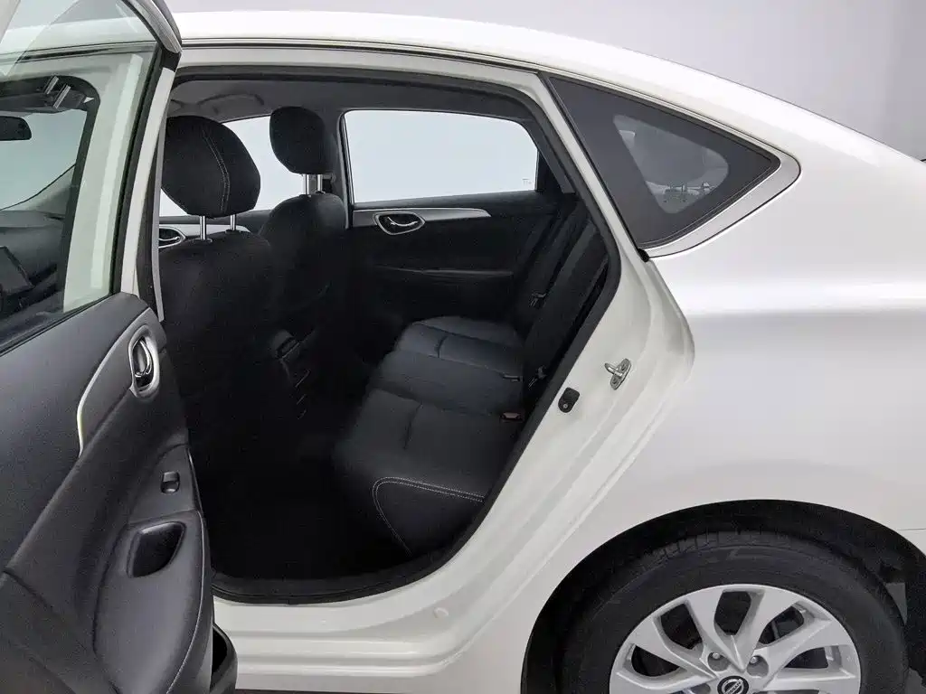 Nissan Sylphy — миниатюра 15