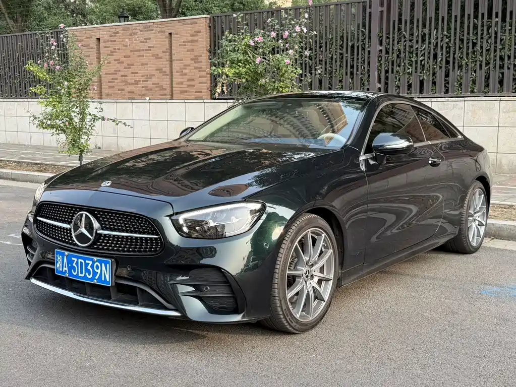 Mercedes-Benz E-Class E ( ) 2023 E 260