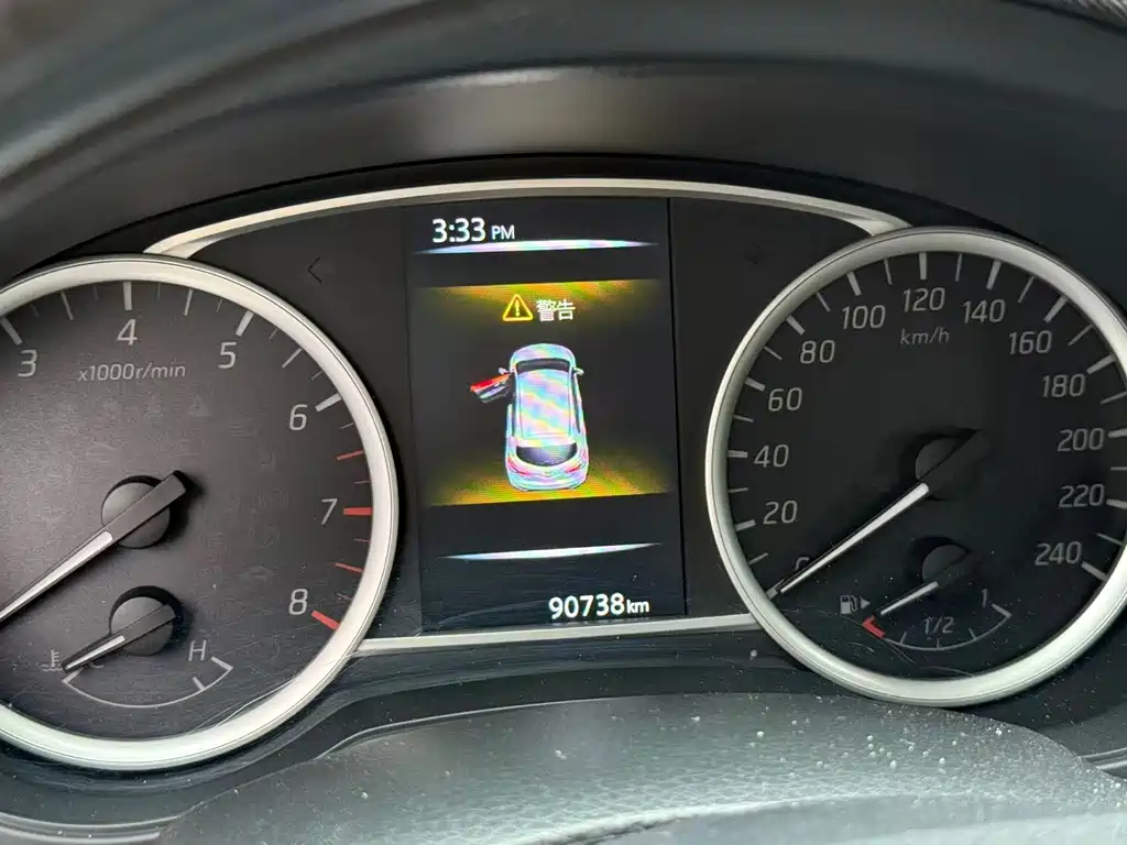 Nissan Tiida 2016 1.6L CVT