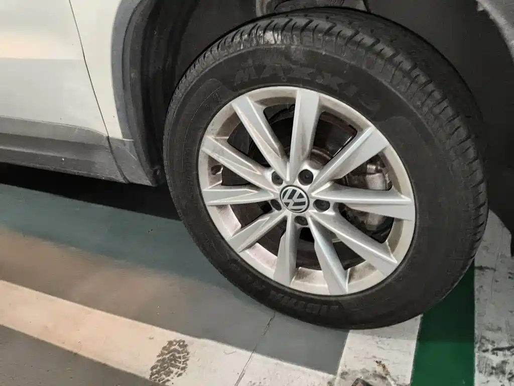 Volkswagen Tiguan — миниатюра 24