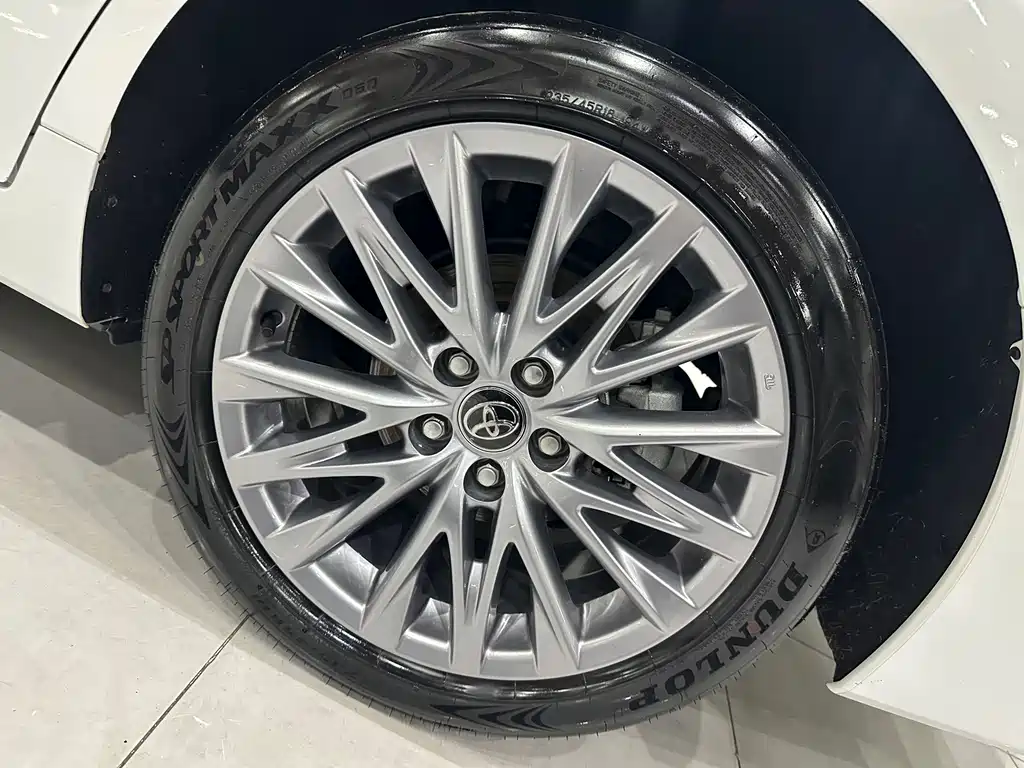 Toyota Avalon — миниатюра 17